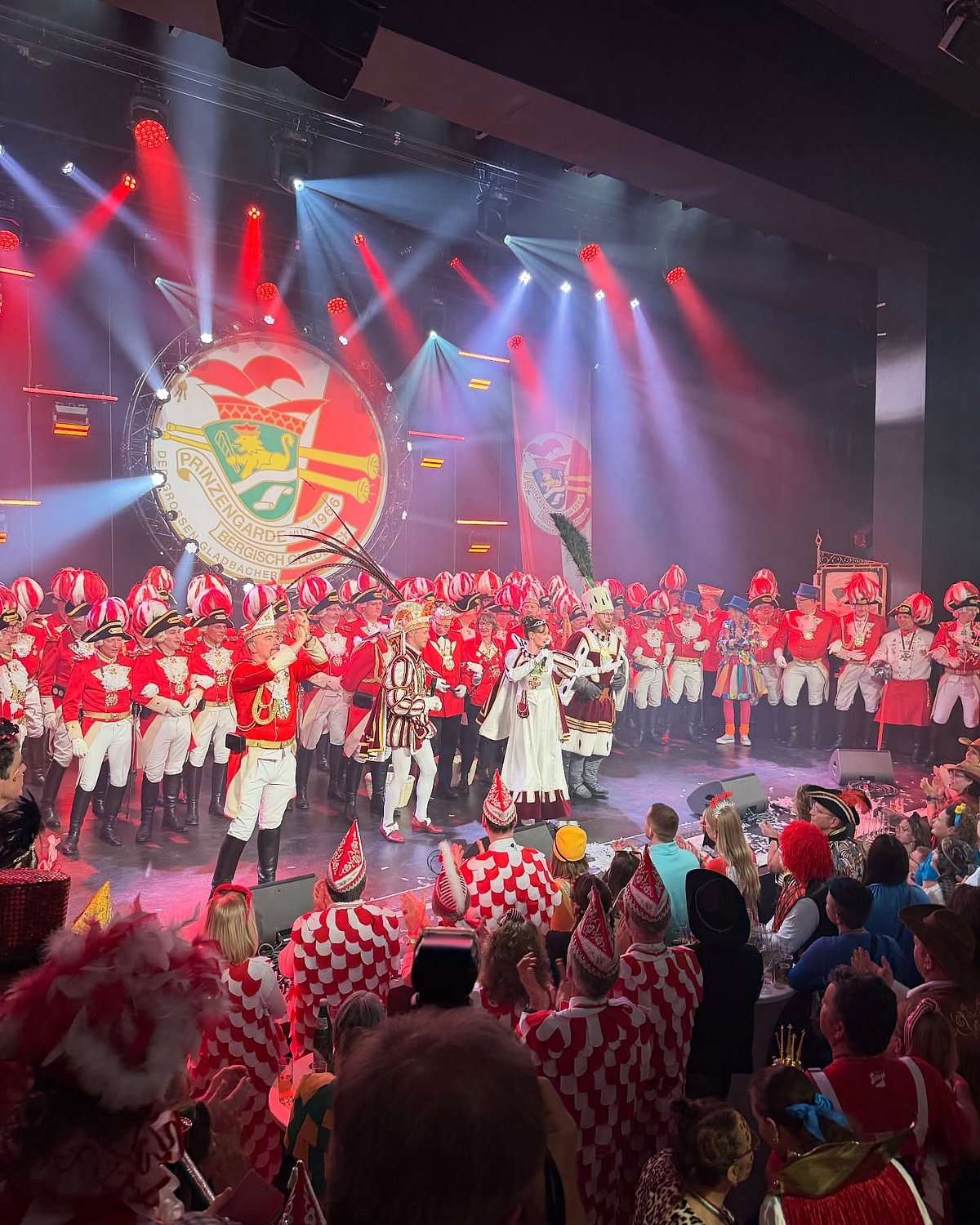 🔥 Legendäre Prinzengarde-Party 2026 – und ja… sie war wieder genau das: legendär! 🔥

Marco Wasserberg & Alexander...