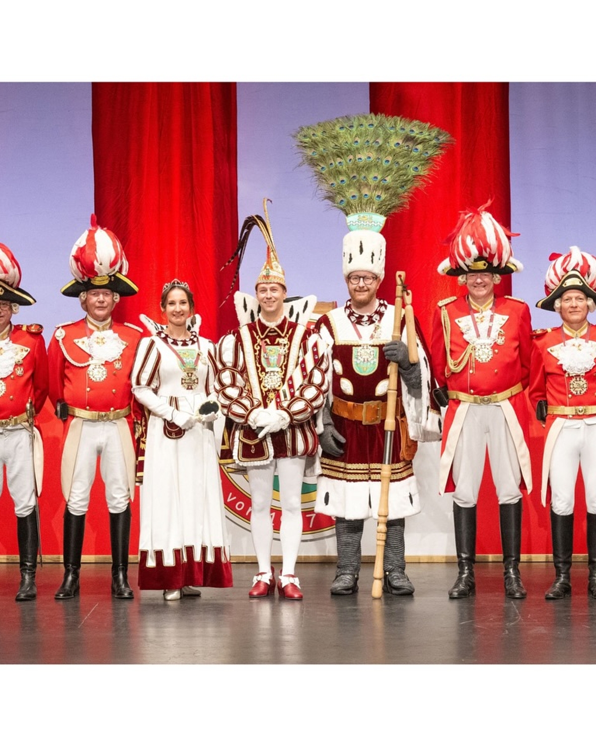 Das sind sie - unser Busse der Prinzengarde Bergisch Gladbach: 

🚑 ReHa-Express
Seit 2014 im Einsatz für Brauchtum und...